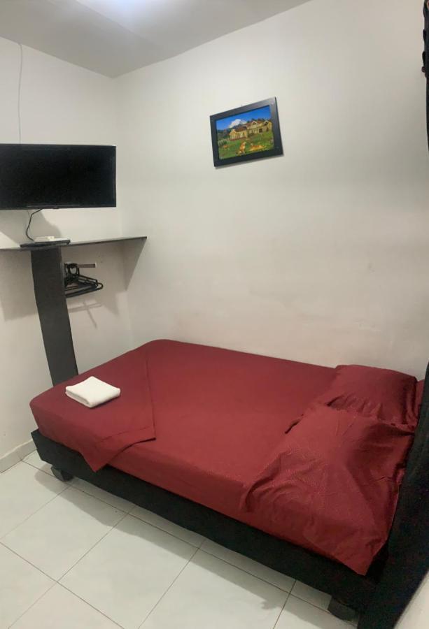 Hotel42-33 Cali Extérieur photo